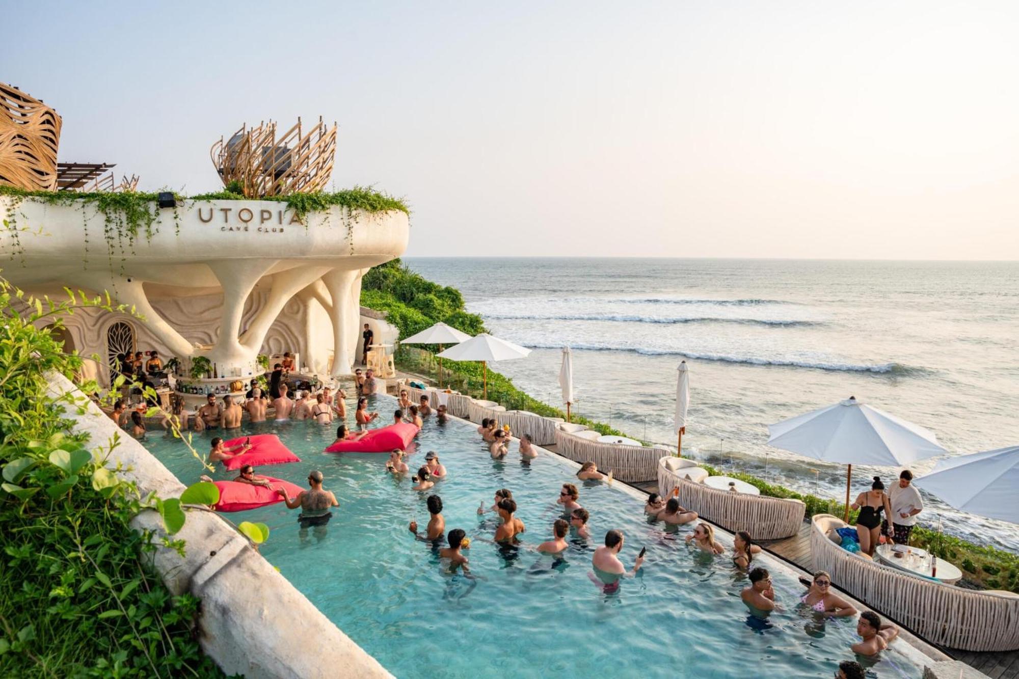 Oshom Bali At Nuanu Creative City Tanah Lot Buitenkant foto